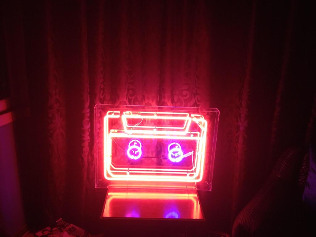 775736_10151326268944230_1479698985_o